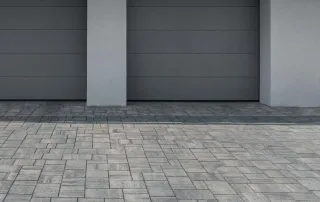 Pavimentazione in cemento modello "Varsavia" nella variante colore Luserna.