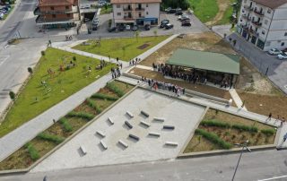 Pavimentazione esterna realizzata con masselli autobloccanti Paver a Terme di Comunanza.