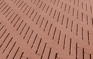 Listello Fiorentino: pavimento autobloccante color nocciola - posa a spina